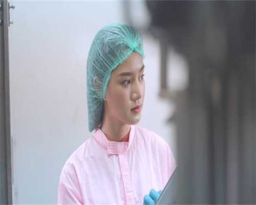 黑色套件上身，实用且耐用，油耗低于途观L，实拍本田CR-V