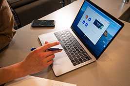 南通港闸区“四轮驱动”开好市场法务快车